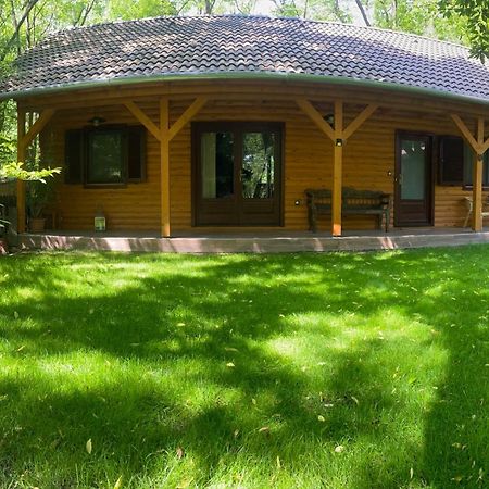 Vandor Tanya Agasegyhaza Exterior photo